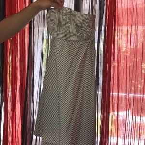 Gap black and white seersucker strapless dress